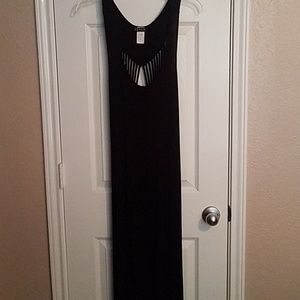 Open low back black maxi dress